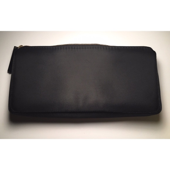 MAC Cosmetics Bag - Picture 5 of 5